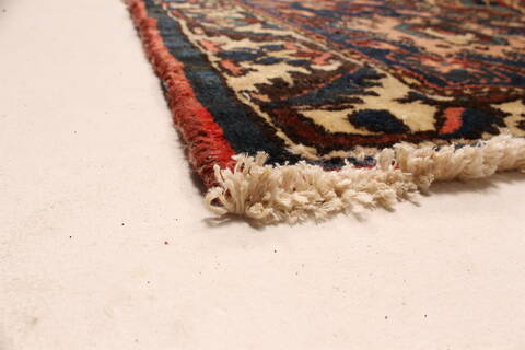 Heriz Red Hand Knotted 116 X 166  Area Rug 250-30420 Image 18