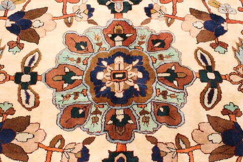 Karajeh Blue Hand Knotted 115 X 160  Area Rug 250-30424 Image 7