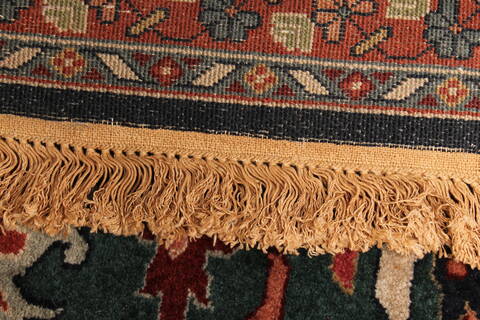 Agra Red Hand Knotted 121 X 151  Area Rug 250-30429 Image 5