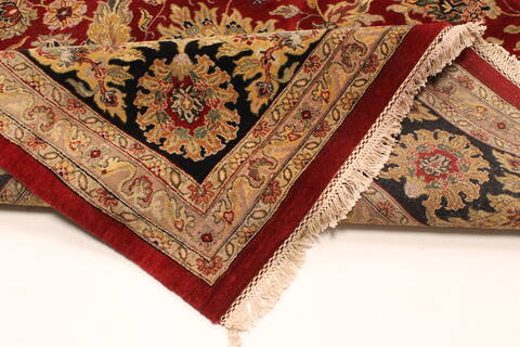 Agra Beige Hand Knotted 120 X 152  Area Rug 250-30435 Image 1