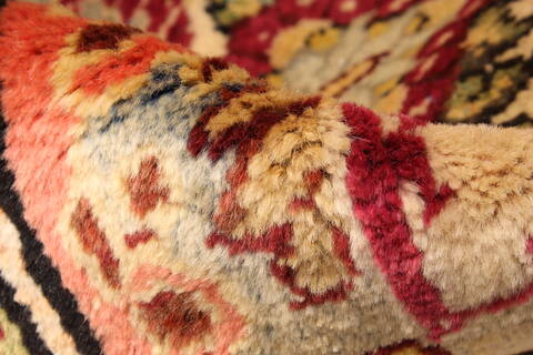 Mahal Beige Hand Knotted 110 X 180  Area Rug 250-30446 Image 4