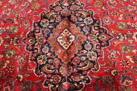Mashad Red Hand Knotted 104 X 160  Area Rug 250-30450 Image 7