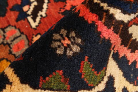 Bakhtiar Beige Hand Knotted 104 X 146  Area Rug 250-30474 Image 4