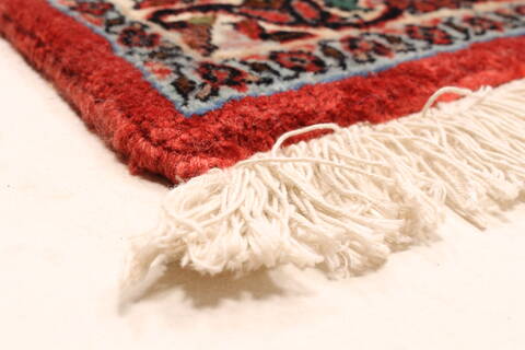 Bidjar Beige Hand Knotted 100 X 135  Area Rug 250-30482 Image 13