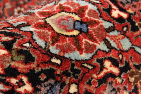 Bidjar Beige Hand Knotted 100 X 135  Area Rug 250-30482 Image 5