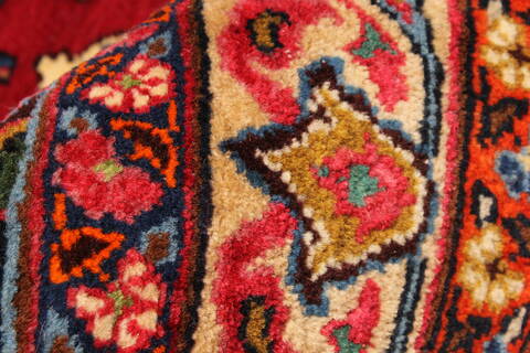 Khorasan Red Square Hand Knotted 118 X 131  Area Rug 250-30496 Image 11