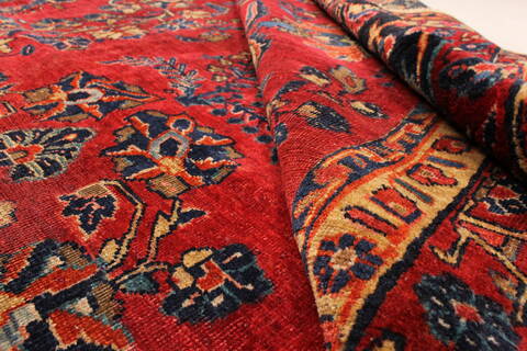 Sarouk Red Hand Knotted 112 X 165  Area Rug 250-30501 Image 2