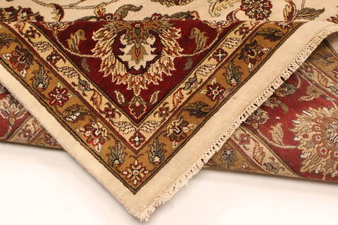 Agra Beige Square Hand Knotted 120 X 120  Area Rug 250-30508 Image 12
