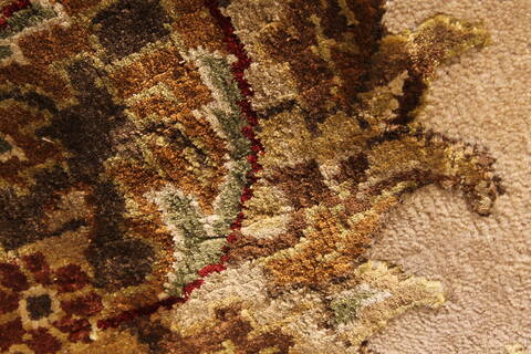 Agra Beige Square Hand Knotted 121 X 122  Area Rug 250-30520 Image 10