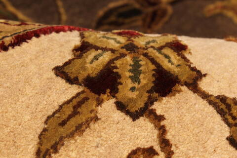 Agra Beige Square Hand Knotted 121 X 122  Area Rug 250-30520 Image 7