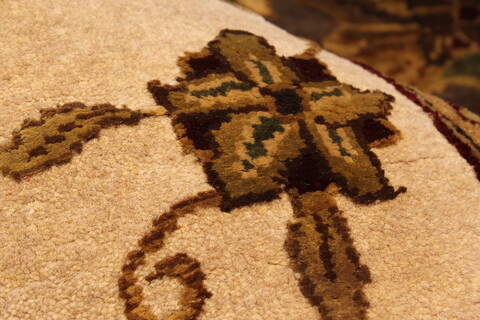 Agra Beige Square Hand Knotted 121 X 122  Area Rug 250-30520 Image 9