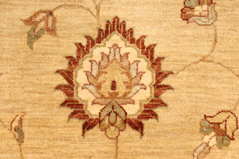 Ziegler Beige Hand Knotted 100 X 1510  Area Rug 250-30528 Image 3
