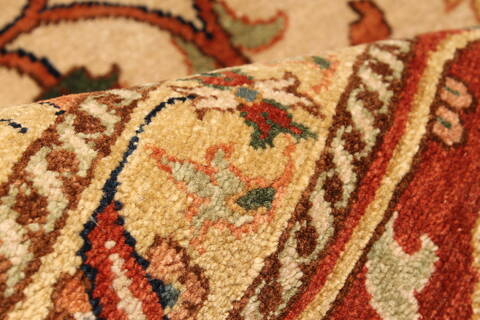 Serapi Beige Hand Knotted 910 X 1911  Area Rug 250-30534 Image 3