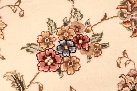 Tabriz Beige Hand Knotted 120 X 150  Area Rug 250-30537 Image 2