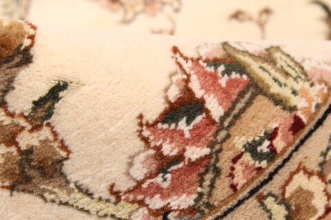 Tabriz Beige Hand Knotted 120 X 150  Area Rug 250-30537 Image 9