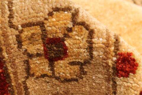 Pishavar Beige Hand Knotted 121 X 179  Area Rug 250-30547 Image 12