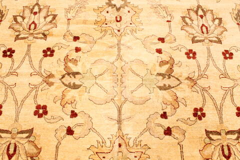 Pishavar Beige Hand Knotted 121 X 179  Area Rug 250-30547 Image 14
