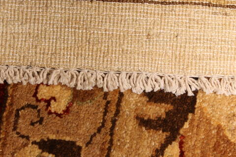 Pishavar Beige Hand Knotted 121 X 179  Area Rug 250-30547 Image 5
