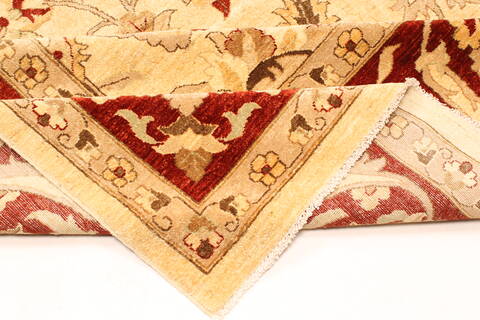 Pishavar Beige Hand Knotted 121 X 179  Area Rug 250-30547 Image 7