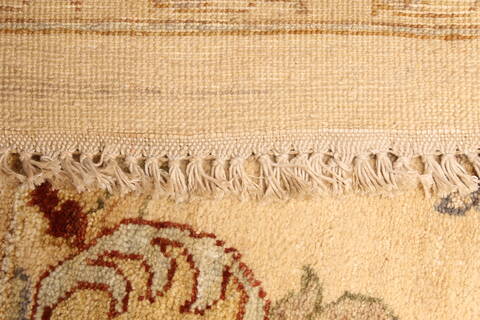Ziegler Beige Hand Knotted 121 X 181  Area Rug 250-30559 Image 4