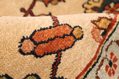 Serapi Beige Hand Knotted 80 X 1510  Area Rug 250-30560 Image 10