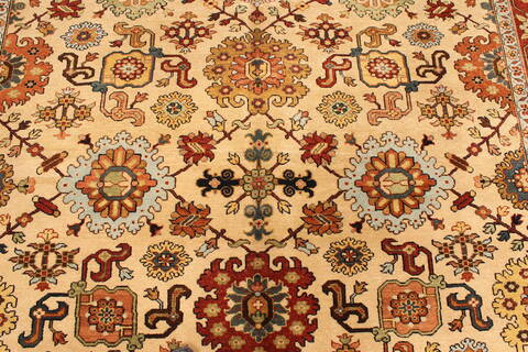Serapi Beige Hand Knotted 80 X 1510  Area Rug 250-30560 Image 14