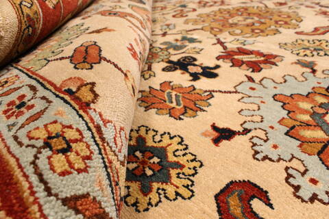 Serapi Beige Hand Knotted 80 X 1510  Area Rug 250-30560 Image 8