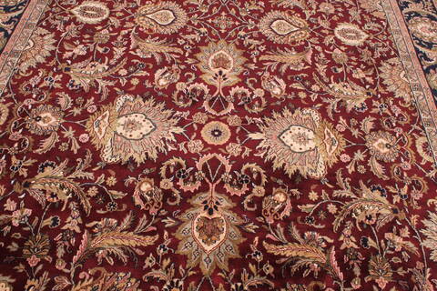 Kashan Red Hand Knotted 89 X 121  Area Rug 301-30612 Image 3