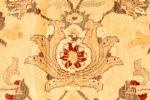 Pishavar Yellow Hand Knotted 126 X 179  Area Rug 250-30622 Image 2