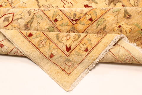 Pishavar Yellow Hand Knotted 126 X 179  Area Rug 250-30622 Image 6