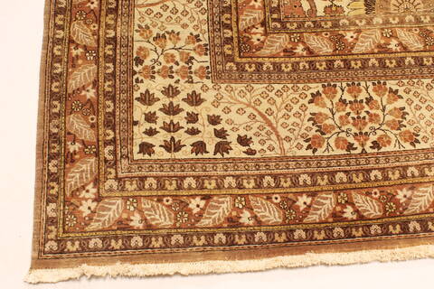 Pishavar Beige Hand Knotted 121 X 179  Area Rug 250-30633 Image 5
