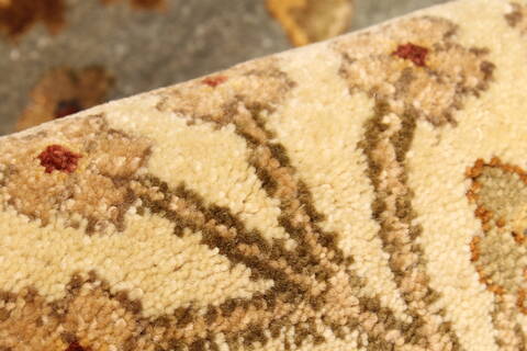 Ziegler Beige Square Hand Knotted 120 X 120  Area Rug 250-30634 Image 4