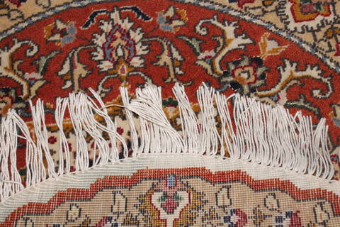 Tabriz Brown Round Hand Knotted 18 X 18  Area Rug 400-30642 Image 3