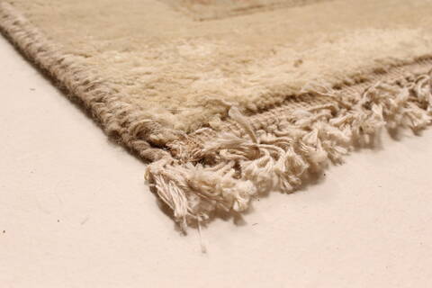Ziegler Beige Hand Knotted 1510 X 206  Area Rug 250-30660 Image 3