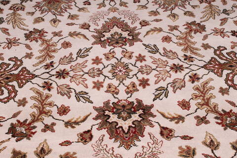 Jaipur White Hand Knotted 92 X 121  Area Rug 301-30676 Image 3