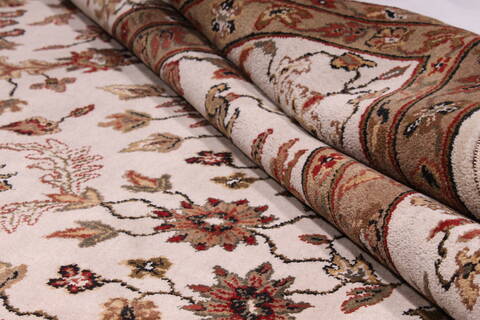 Jaipur White Hand Knotted 92 X 121  Area Rug 301-30676 Image 5