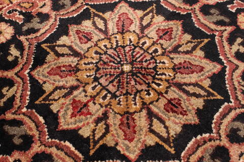 Jaipur Black Hand Knotted 90 X 1111  Area Rug 301-30677 Image 3