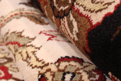 Jaipur White Hand Knotted 90 X 120  Area Rug 301-30712 Image 4