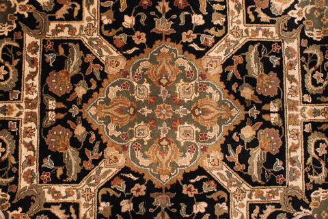 Jaipur Black Hand Knotted 90 X 119  Area Rug 301-30714 Image 3