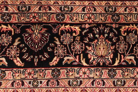 Sarouk Red Hand Knotted 810 X 121  Area Rug 301-30755 Image 1