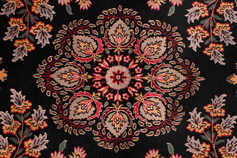 Sarouk Black Hand Knotted 810 X 1111  Area Rug 301-30763 Image 3