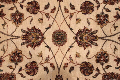 Sarouk Beige Hand Knotted 91 X 121  Area Rug 301-30780 Image 3