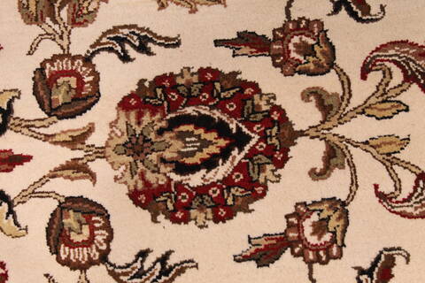 Jaipur White Hand Knotted 90 X 123  Area Rug 301-30800 Image 8