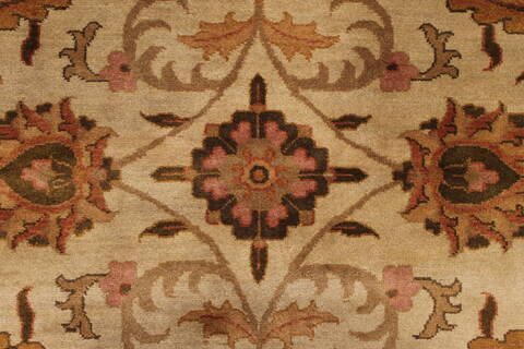 Kashan Beige Hand Knotted 86 X 115  Area Rug 301-30818 Image 3