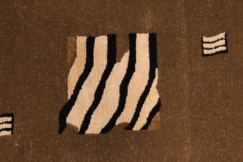 Indo-Tibetan Green Hand Knotted 89 X 117  Area Rug 301-30836 Image 3