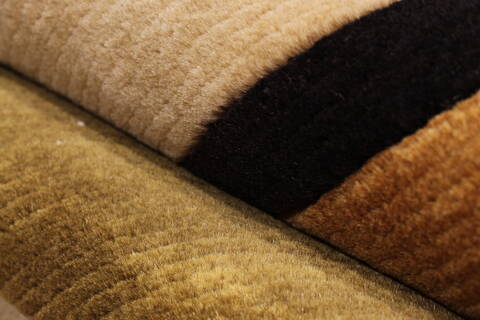 Indo-Tibetan Black Hand Knotted 90 X 120  Area Rug 301-30847 Image 5