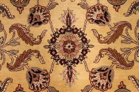Jaipur Yellow Hand Knotted 101 X 142  Area Rug 301-30883 Image 3
