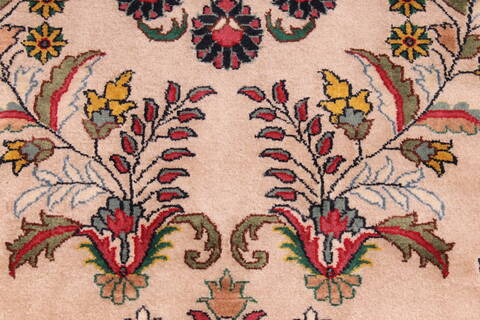 Sarouk Beige Hand Knotted 99 X 1311  Area Rug 301-30891 Image 7