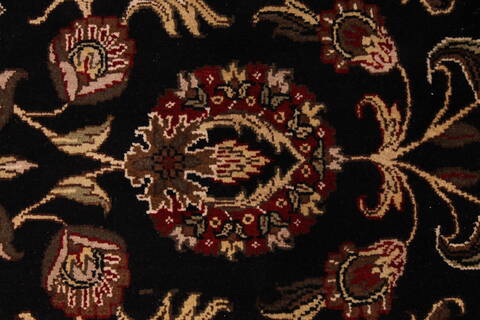 Jaipur Black Hand Knotted 100 X 140  Area Rug 301-30920 Image 9