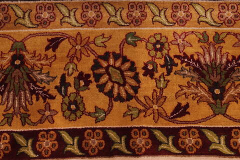 Sarouk Beige Hand Knotted 911 X 138  Area Rug 301-30921 Image 11